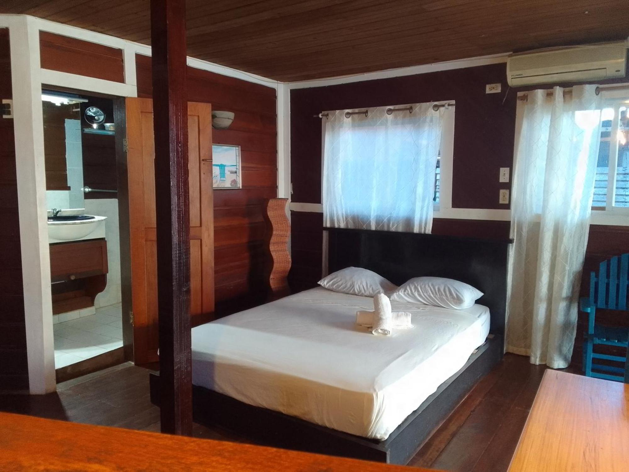 Casa Elba Sobre El Mar Villa Bocas Town Luaran gambar